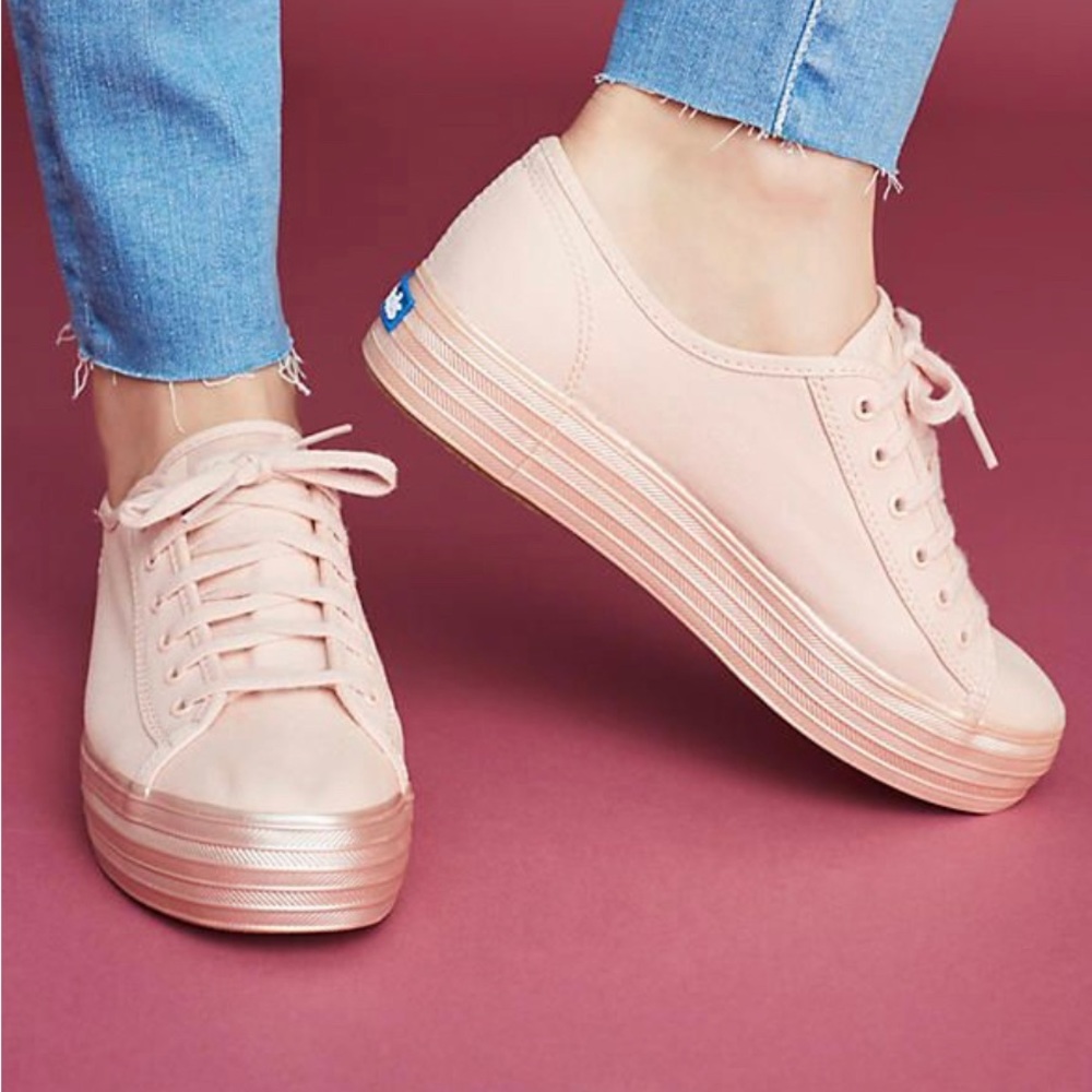 Keds pink canvas platform ortholite tennis shoes. Size 10 metallic pink
